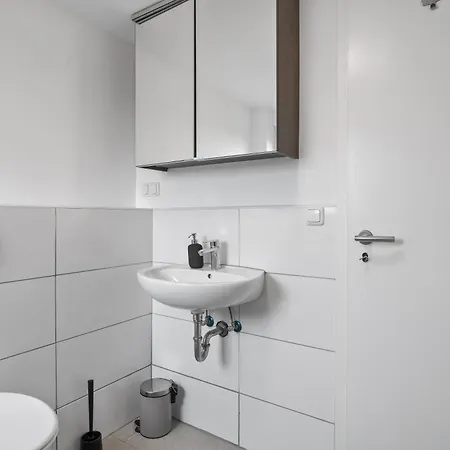 Ba02 Dachgeschoss Apartment! Floersheim am Main