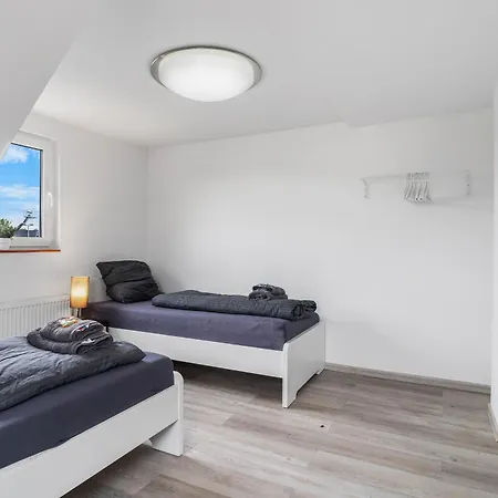 Ba02 Dachgeschoss Apartment! Floersheim am Main