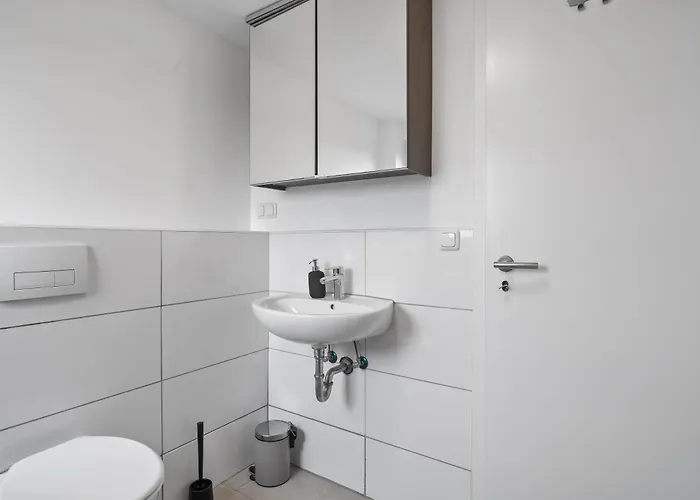 Ba02 Dachgeschoss Apartment! Floersheim am Main